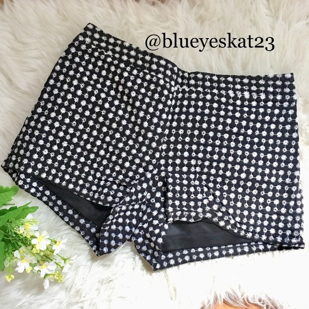 Embroidered Daisy High Waisted Shorts